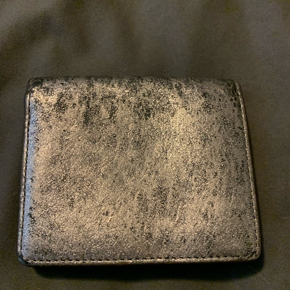 Silver Michael Kors wallet - Picture 3 of 5